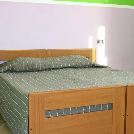 In - Gardasee 41950 Apartamento *